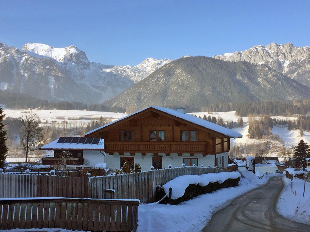 Ferienwohnung Gia Haus im Ennstal Dış mekan fotoğraf